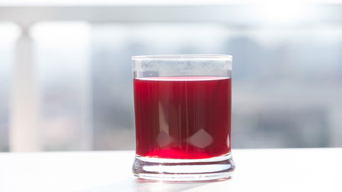 Wie Kräuterblut bei Eisenmangel helfen kann