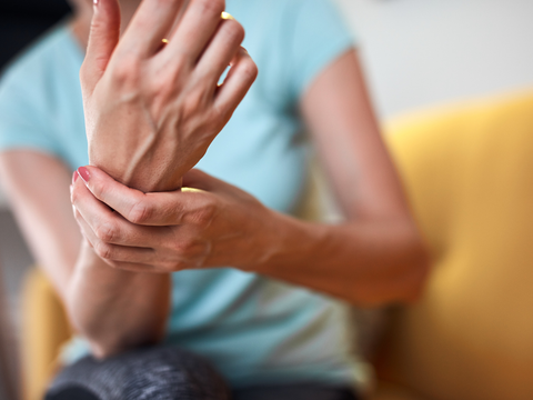 Sehnenscheidenentzündung an der Hand: Die besten Tipps
