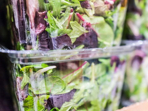 Lebensmittelrückruf: Vor diesem Salat von EDEKA wird gewarnt