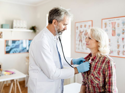 Höhere Krankenkassenbeiträge 2025: Was Versicherte wissen müssen