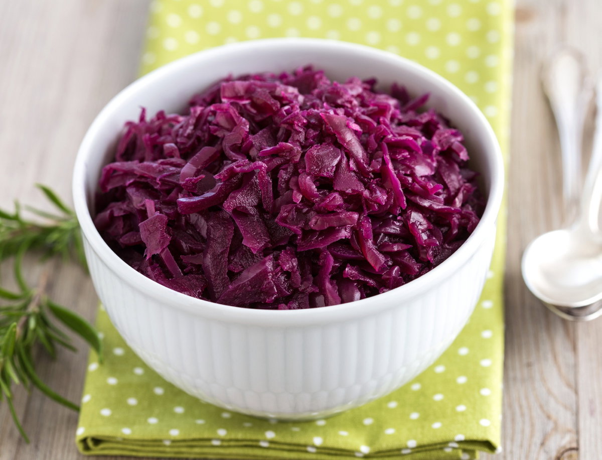 Blähungen nach Rotkohl vermeiden – so wird er bekömmlicher