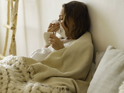 Mit Grippe schlafen: Mit diesen 3 Tipps klappt’s