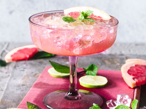 Rezept für Pink-Grapefruit-Mocktail