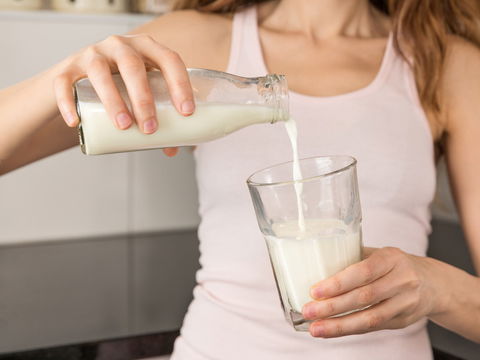 Schlechte Milch getrunken: Das passiert