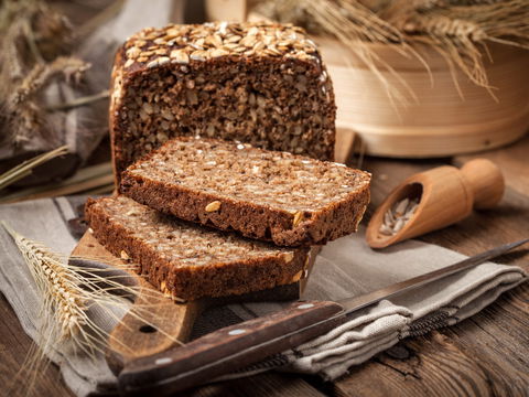 Vollkornbrot im Öko-Test: Mineralöl und Pestizide gefunden