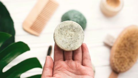 Öko-Test 2025: Nur ein einziger fester Conditioner ist mangelhaft