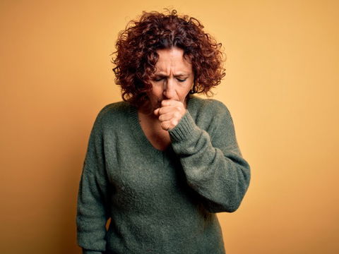Schutz vor Keuchhusten: Risiken für Erwachsene und Neugeborene und Wichtigkeit der Impfung