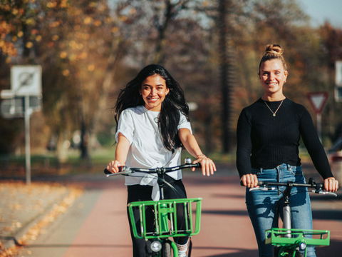 Fahrrad-Glück: Warum 20 Minuten Radeln die Psyche besser stärken als jeder andere Sport
