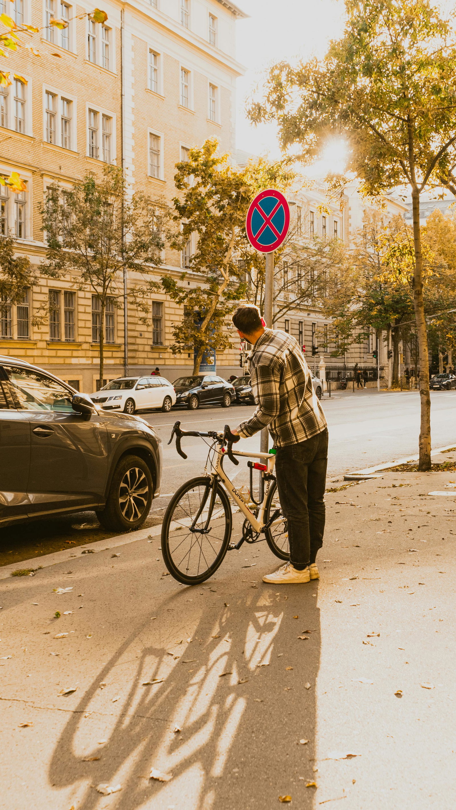 Fahrradstraßen, neue Bußgelder & EU-Vorgaben: Welche neuen Verkehrsregeln für Autofahrer und E-Biker ab sofort gelten