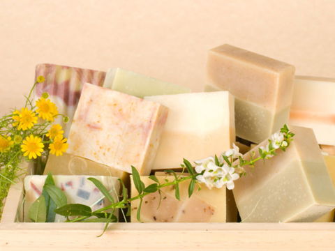 So erkennen Sie falsche Naturkosmetik