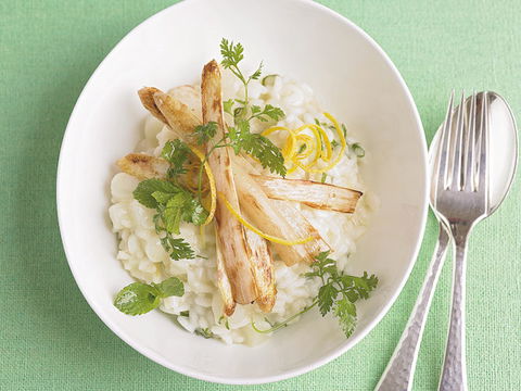 Spargel-Saison 2026: Dieses cremige Risotto ist der ultimative Stoffwechsel-Booster