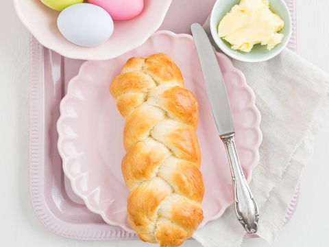 Rezept für leckeren Low-Carb-Hefezopf