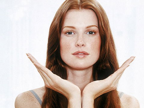 Gesichtsyoga: 7 Übungen für ein straffes Gesicht