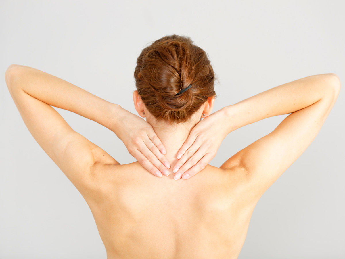 Massage für den Nacken und die Wirbelsäule