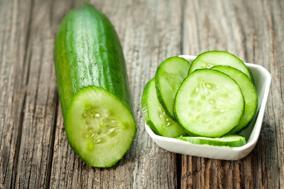 Botanisch gesehen gehört die Gurke zum Obst
