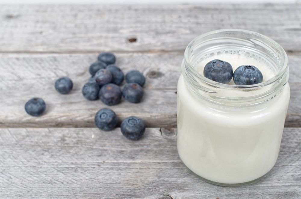 Eine echte Hilfe für den Darm stellt probiotischer Joghurt dar.