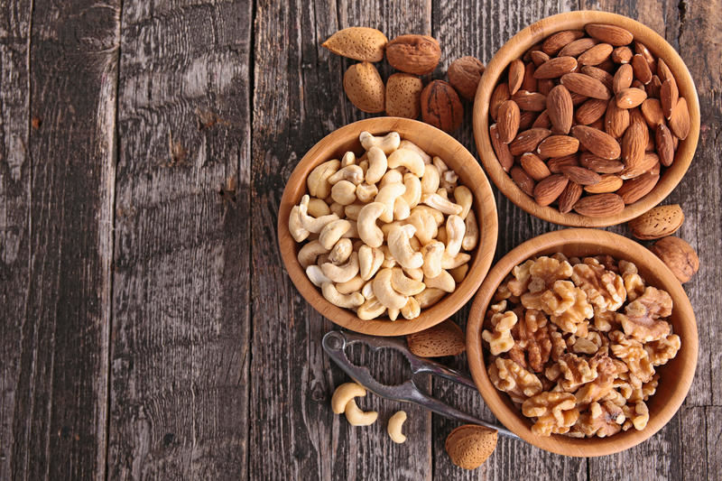 Cashewkerne, Mandeln und Walnüsse