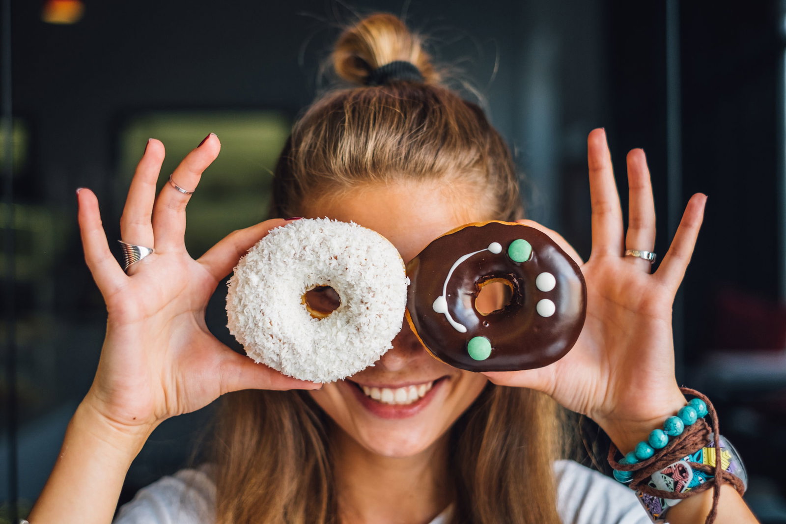 Ständig Heißhunger auf Süßes? - Diese 10 Tipps helfen!