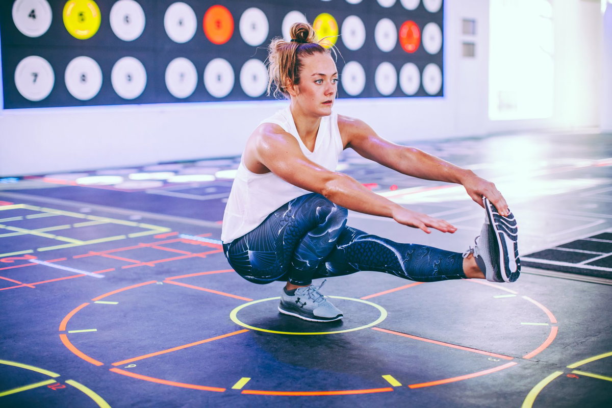 Frau Pistol Squats
