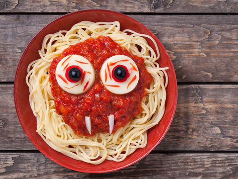 Rezept für gruselige Monster Spaghetti