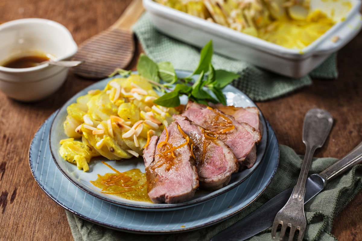 Orangenentenbrust-mit-Topinambur-Gratin