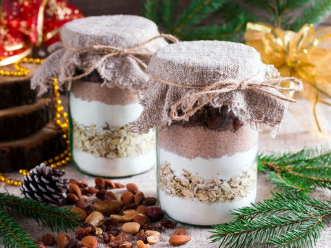 Backmischung im Glas selber machen für Weihnachten
