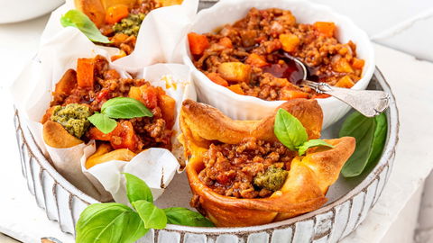 Fingerfood für 2,70 €: Herzhafte Bolognese-Muffins aus dem Ofen