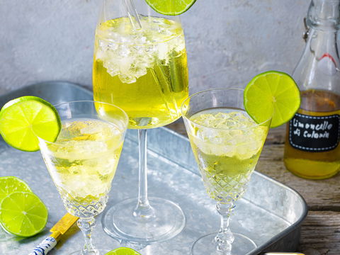 Limoncello Spritz: So mixen Sie den Trend-Drink für das lange Mai-Wochenende