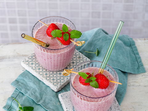Warum Sie diese Geheimzutat in Ihren Erdbeer-Smoothie mixen sollten