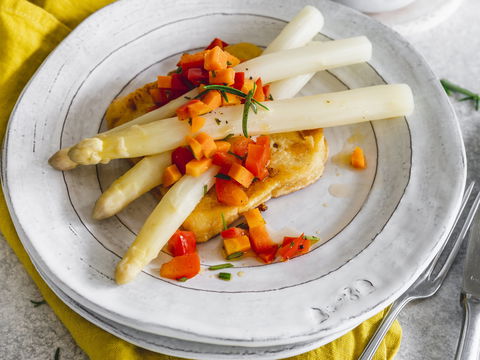 Spargel-Genuss am Feierabend: Herzhafte Arme Ritter mit weißem Gold