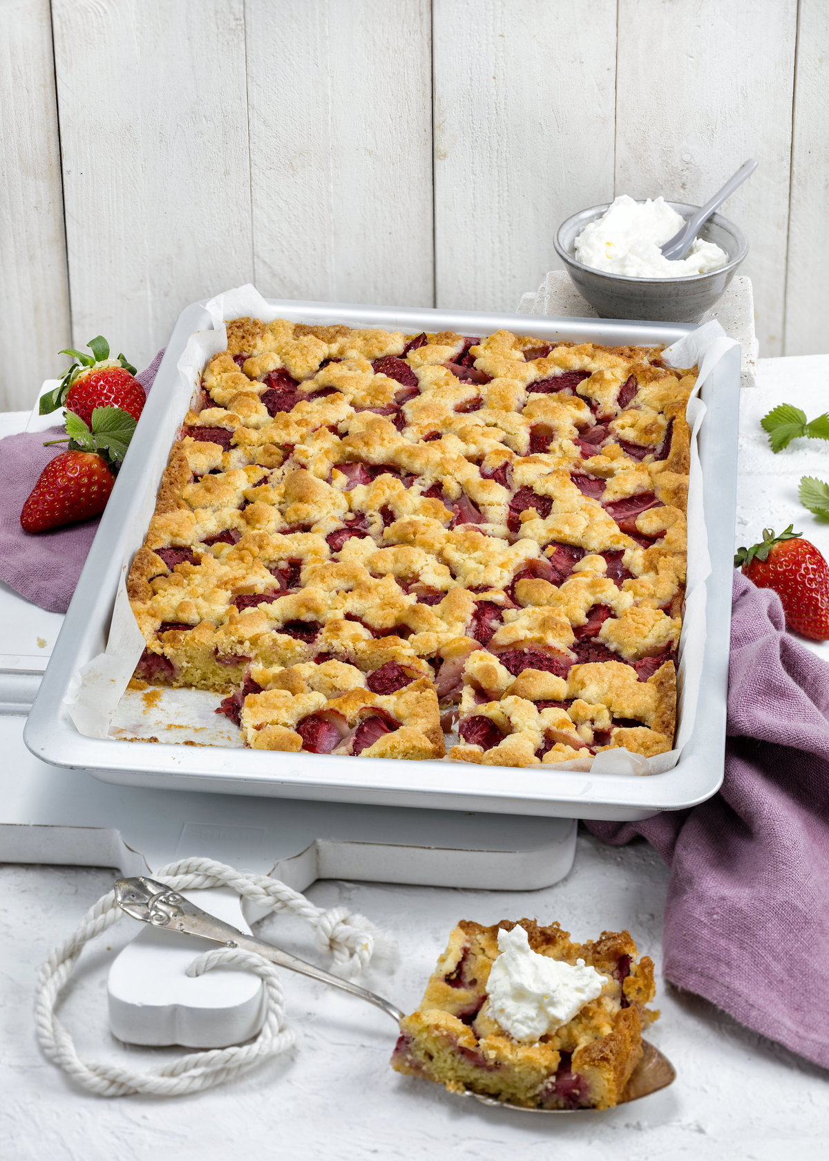 Erdbeerkuchen Blech Hoch 02