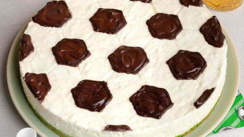 Ihr perfektes Dessert zur WM 2026: Cremiger Cheesecake ohne Backen