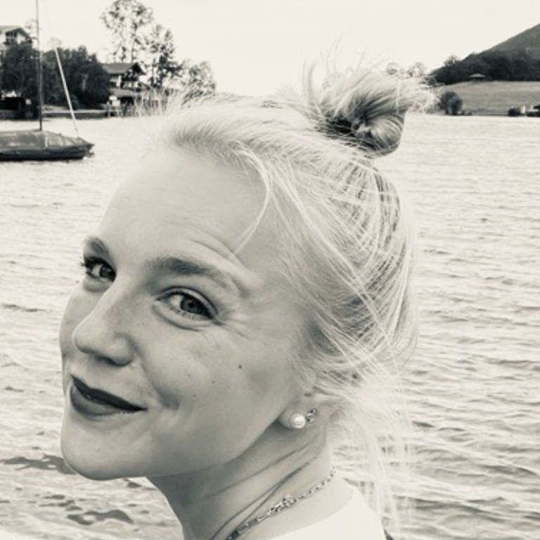Autorenprofil von Lara Peters